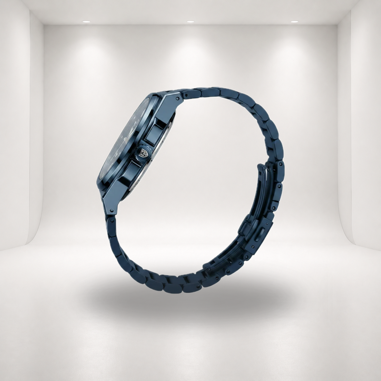 Dark Horizon Watch
